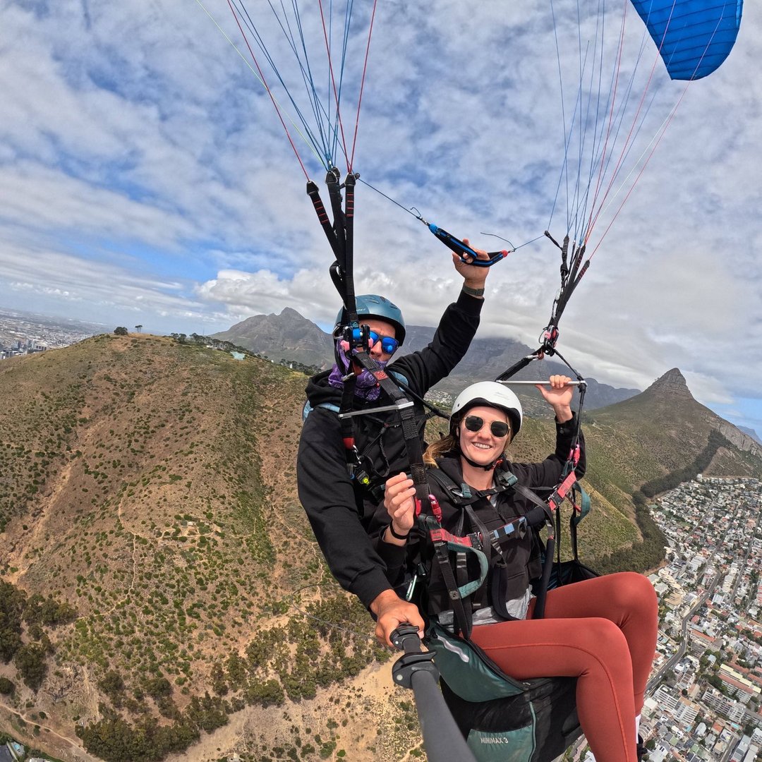 Corinne Quiggle paragliding