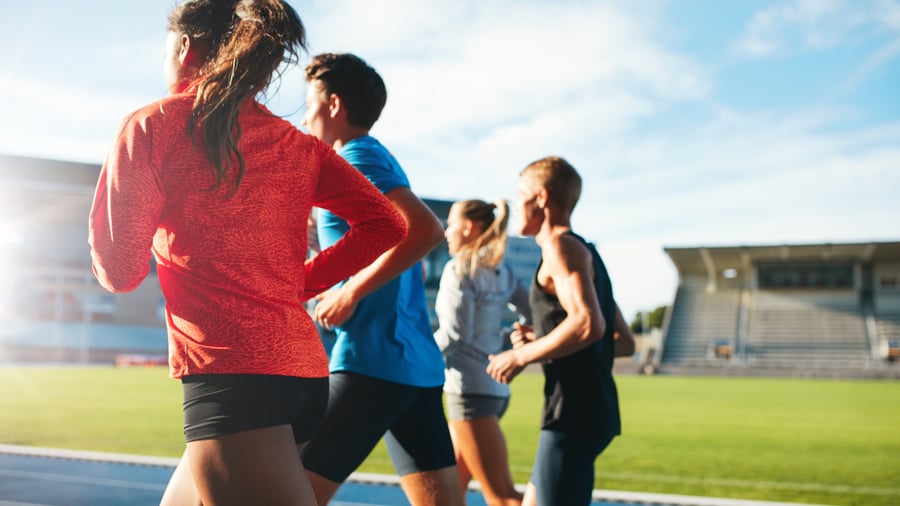 group of runners